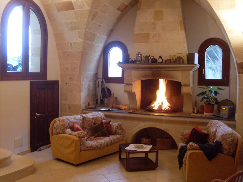 Villa Boschetto B&B - Apartments Maruggio Bagian luar foto