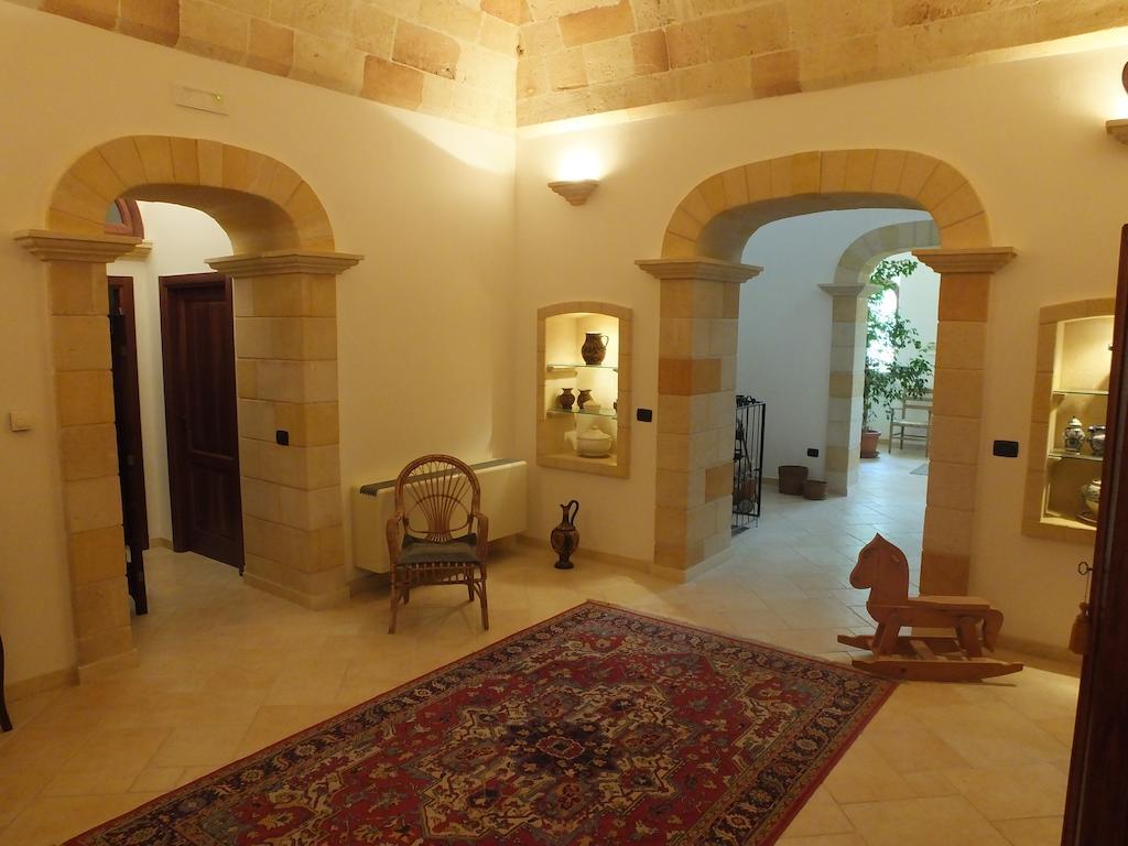 Villa Boschetto B&B - Apartments Maruggio Bagian luar foto
